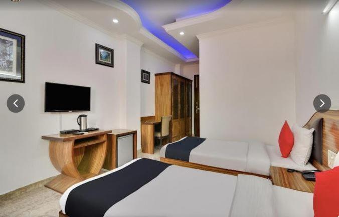 Tjs Royal Hotel دلهي المظهر الخارجي الصورة
