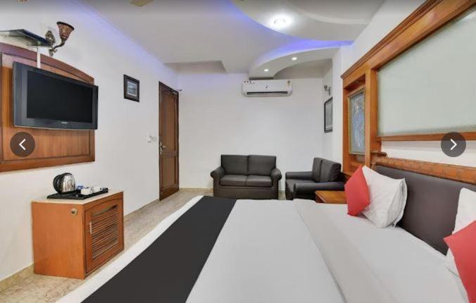 Tjs Royal Hotel دلهي المظهر الخارجي الصورة
