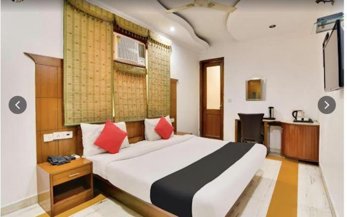 Tjs Royal Hotel دلهي المظهر الخارجي الصورة