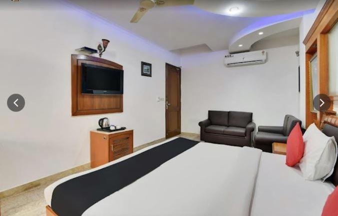 Tjs Royal Hotel دلهي المظهر الخارجي الصورة